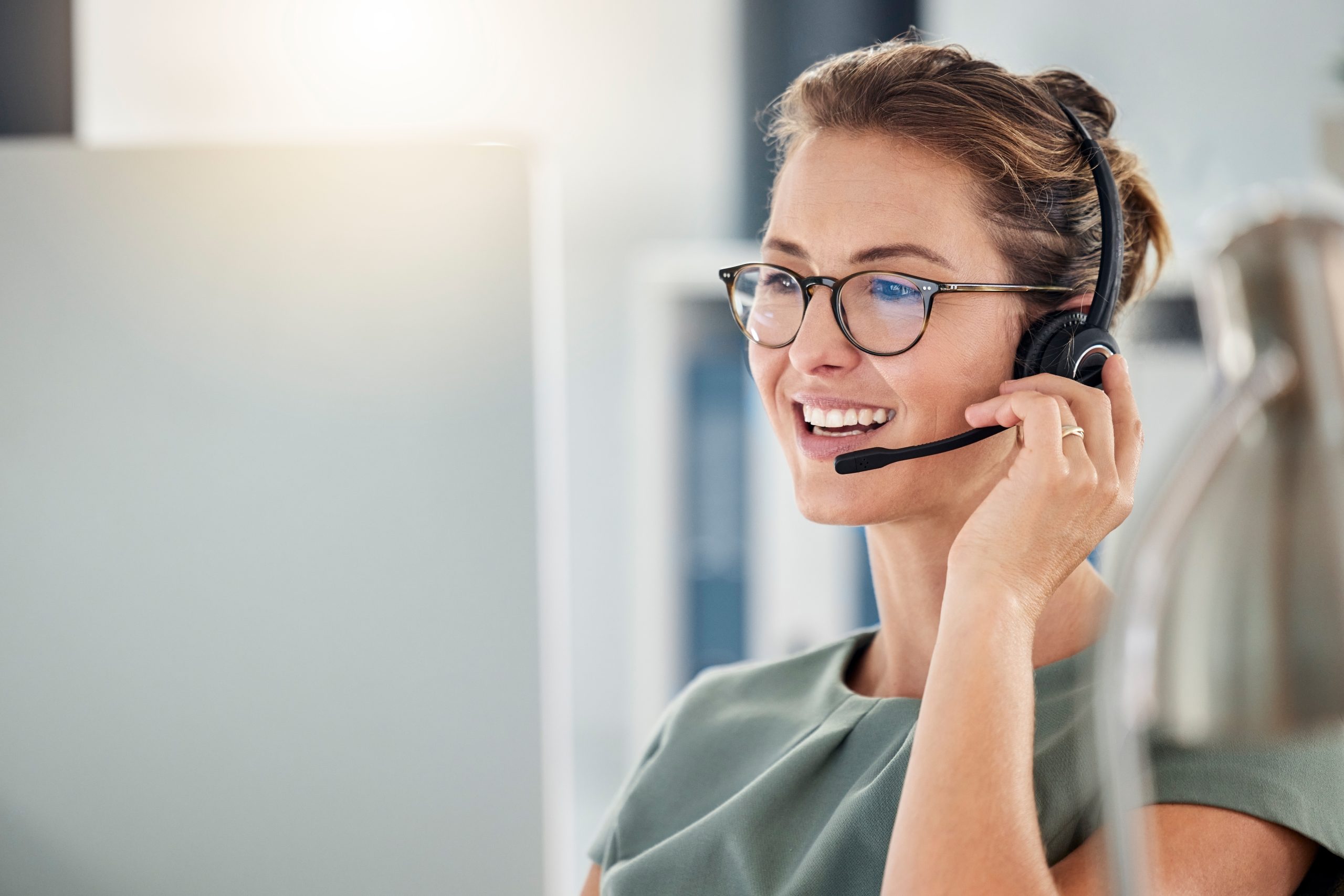B2B sales appointment information and lead qualification in a CRM